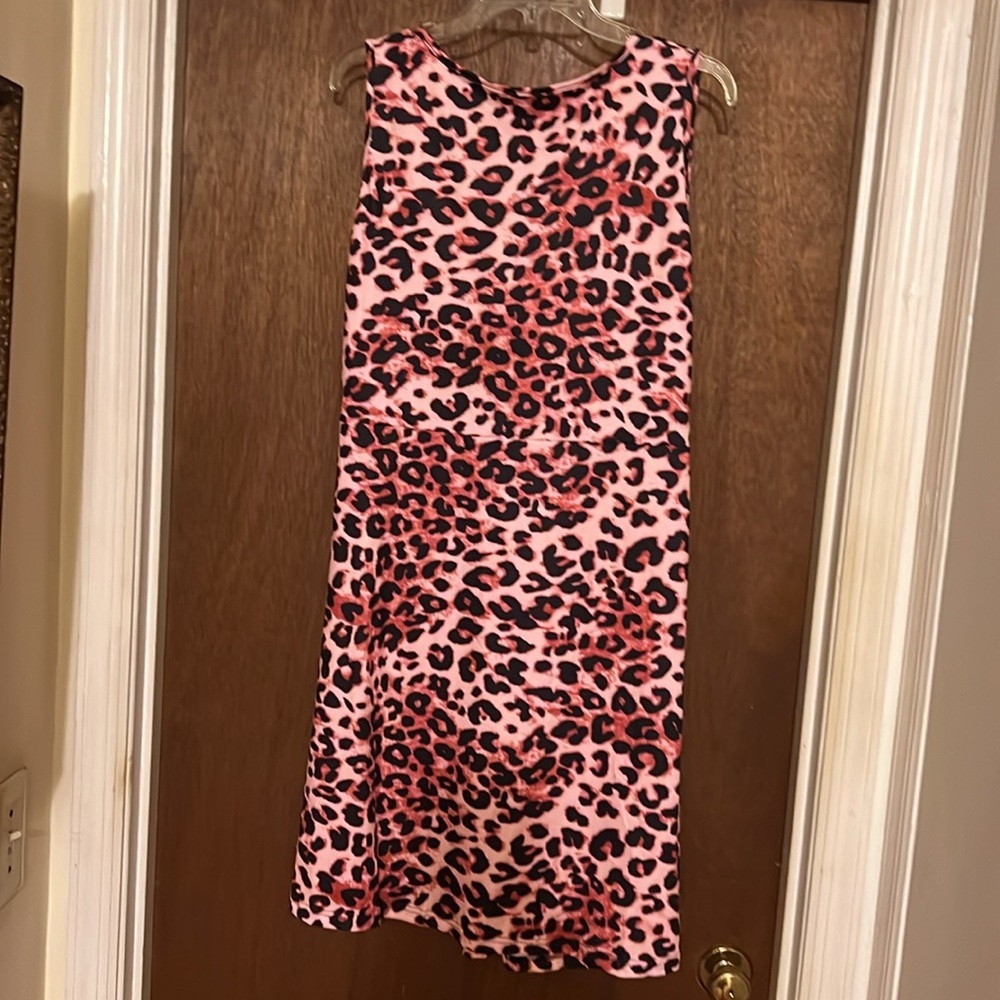 Pink Leopard Print Sleeveless Dress - Picture 2 of 2